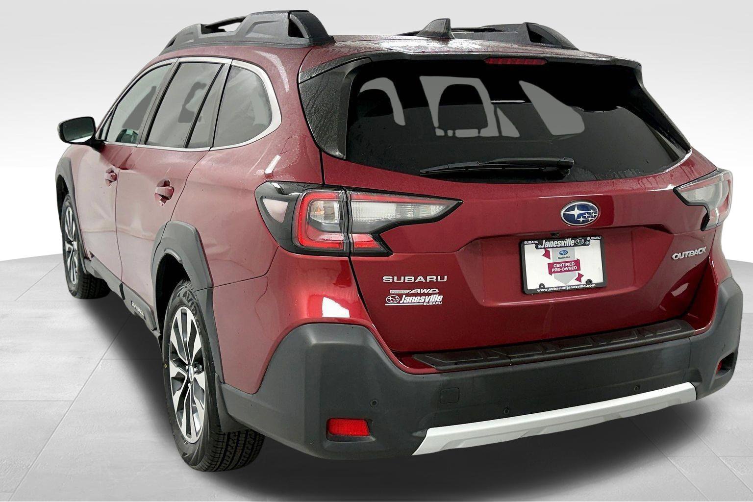 Certified 2024 Subaru Outback Limited AWD/4WD image 5
