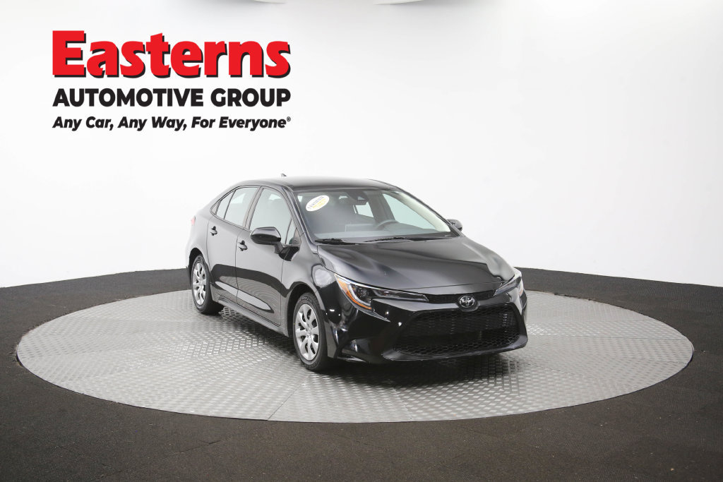 Used 2021 Toyota Corolla LE w/ Carpet Mat Package (TMS) FWD image 53