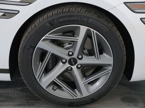 Used 2025 Genesis G80 3.5T Sport image 20