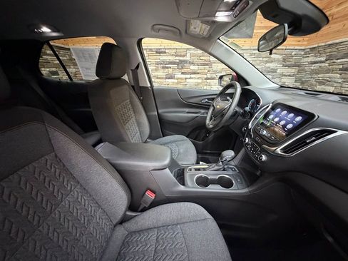 Used 2024 Chevrolet Equinox LT AWD/4WD image 14