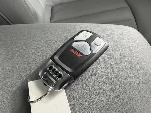 Used 2022 Audi A4 2.0T Premium Plus image 44