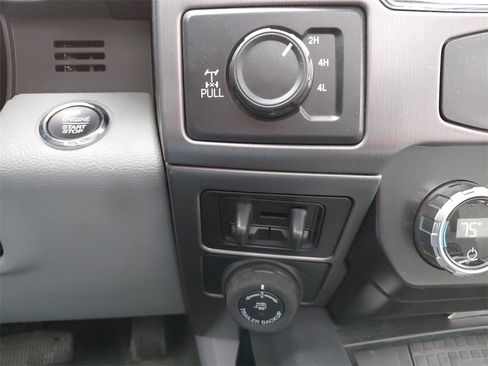 Used 2022 Ford F350 Limited image 38