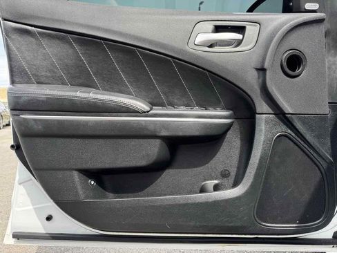 Used 2017 Dodge Charger R/T w/ Driver Confidence Group image 24