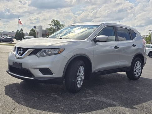 Used 2016 Nissan Rogue S AWD/4WD image 9