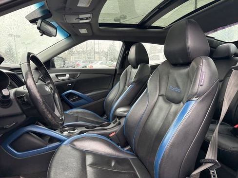 Used 2013 Hyundai Veloster Turbo w/ Ultimate Pkg image 14