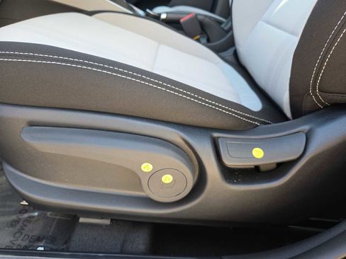 New 2026 Hyundai Venue SEL image 17