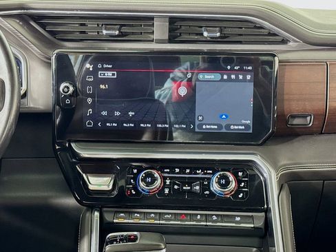 Used 2023 GMC Sierra 1500 Denali Ultimate image 15