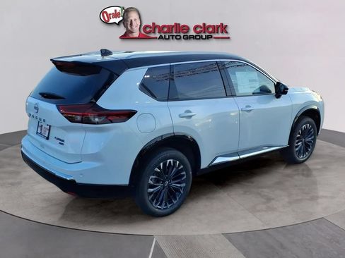 New 2026 Nissan Rogue Platinum AWD/4WD image 5