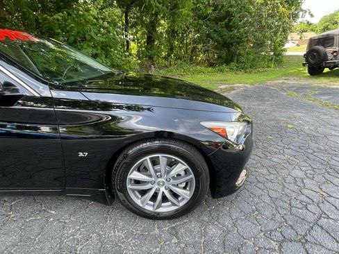 Used 2015 INFINITI Q50 Premium w/ Technology Package AWD/4WD image 12