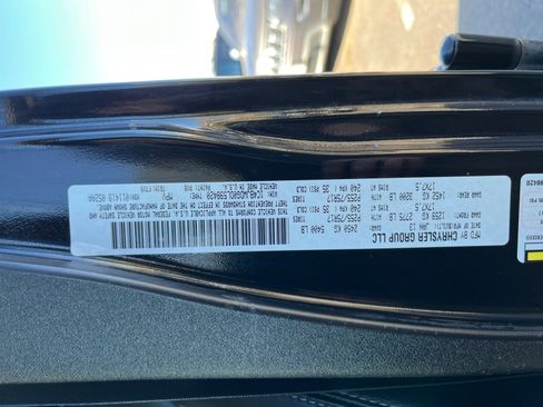 Used 2013 Jeep Wrangler Freedom Edition image 25