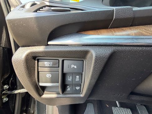 Used 2019 Acura MDX SH-AWD w/ Advance Package image 14