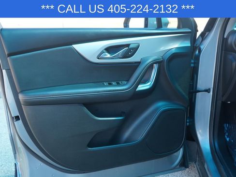 Used 2025 Chevrolet Blazer LT AWD/4WD image 16