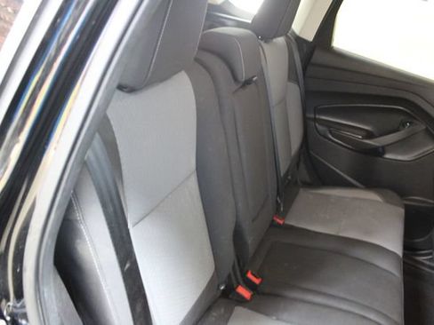 Used 2018 Ford Escape SE w/ SE SYNC Package FWD image 9