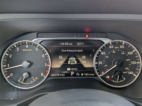 Used 2023 Nissan Pathfinder S image 13