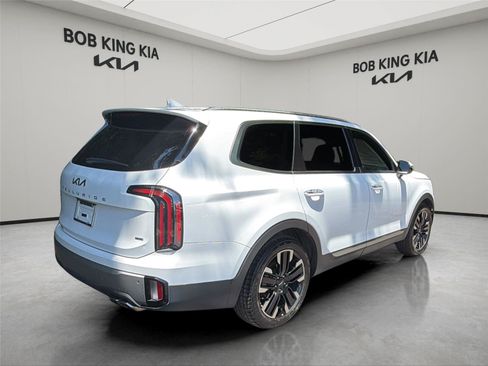 Used 2023 Kia Telluride SX Prestige AWD/4WD image 5