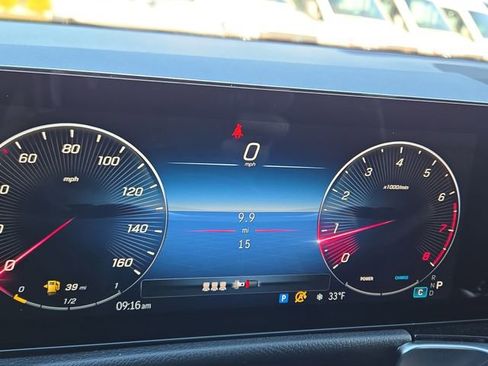 New 2026 Mercedes-Benz GLB 250 4MATIC image 7