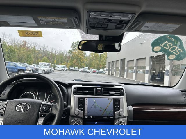 Used 2021 Toyota 4Runner Limited AWD/4WD image 22