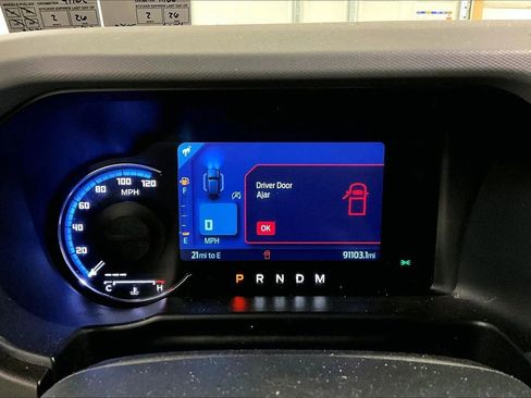 Used 2021 Ford Bronco Black Diamond image 19