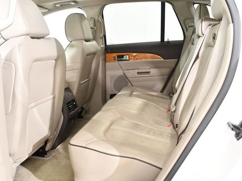 Used 2015 Lincoln MKX AWD w/ Equipment Group 102A image 16