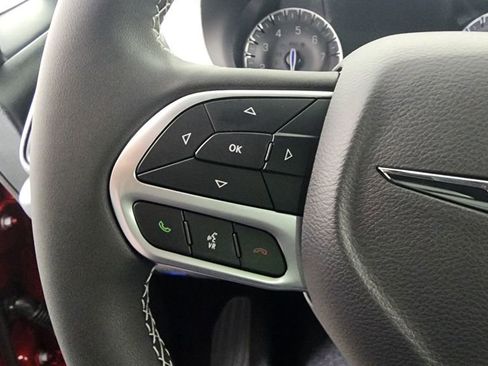 New 2026 Chrysler Pacifica Select image 17