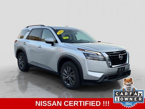 Certified 2024 Nissan Pathfinder SV AWD/4WD image 3