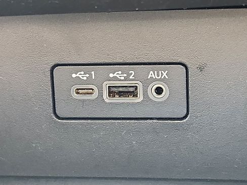 Used 2023 Nissan Altima 2.5 SR FWD image 24