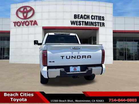 Used 2023 Toyota Tundra Limited AWD/4WD image 9