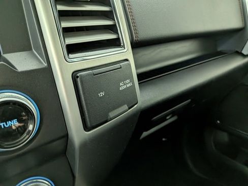 Used 2019 Ford F150 Platinum w/ Equipment Group 701A Luxury image 9