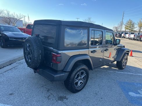 Used 2018 Jeep Wrangler Unlimited Sport S image 26