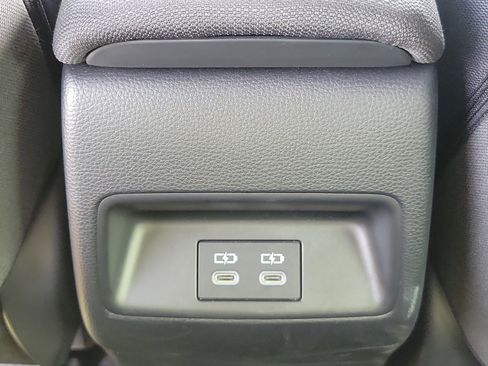 Used 2024 Toyota Corolla LE image 19