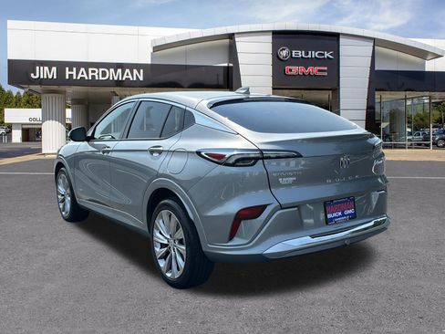 Used 2024 Buick Envista Sport Touring FWD image 5