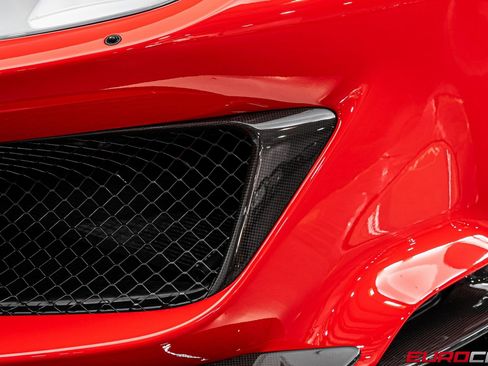 Used 2020 Ferrari 488 Pista Coupe image 16