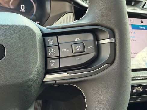 New 2026 Jeep Cherokee Laredo image 16