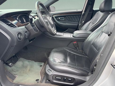 Used 2014 Ford Taurus Limited image 9