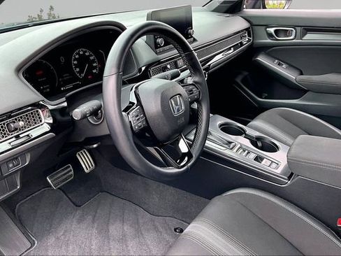 Used 2023 Honda Civic Sport image 12