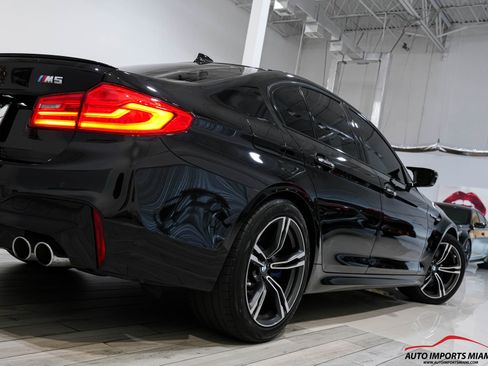 Used 2018 BMW M5 AWD image 38