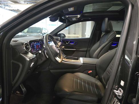 Used 2024 Mercedes-Benz GLC 300 4MATIC image 20