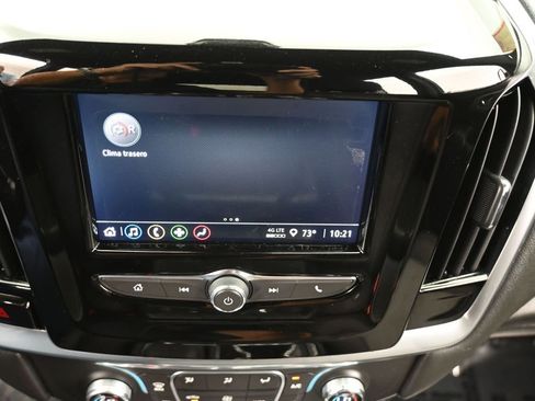 Used 2023 Chevrolet Traverse LT image 23