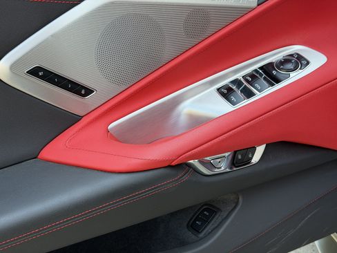 Used 2023 Chevrolet Corvette Stingray Preferred Conv w/ Z51 Performance Package RWD image 14