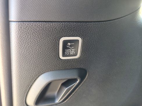 New 2026 Jeep Grand Wagoneer 4WD image 17