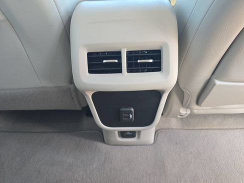 Used 2023 GMC Terrain Denali AWD/4WD image 18