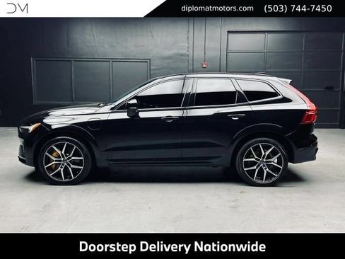 Used 2024 Volvo XC60 T8 Polestar AWD/4WD image 3