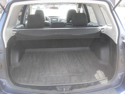 Used 2012 Subaru Forester 2.5X Premium w/ All-Weather Pkg AWD/4WD image 18