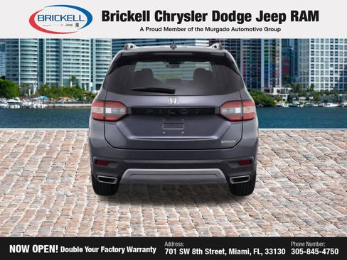 Used 2024 Honda Pilot Touring image 7