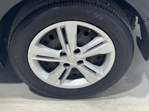 Certified 2023 Nissan Kicks S image 12