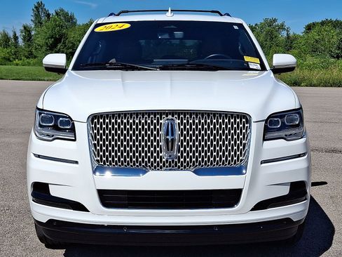 Used 2024 Lincoln Navigator L Reserve AWD/4WD image 29