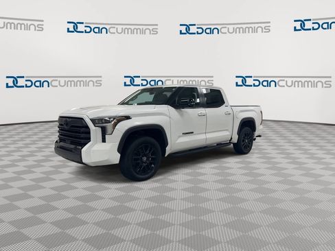 Used 2026 Toyota Tundra Limited AWD/4WD image 4