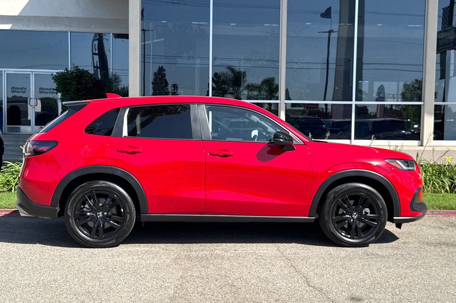 Used 2026 Honda HR-V Sport image 4