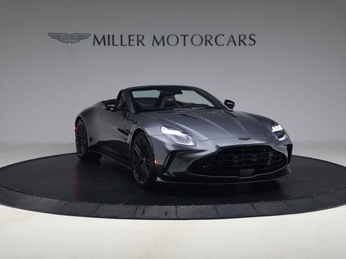 New 2026 Aston Martin V8 Vantage S image 11