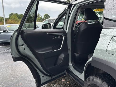 Used 2019 Toyota RAV4 Adventure image 28